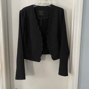 Black Scallop Blazer/Jacket